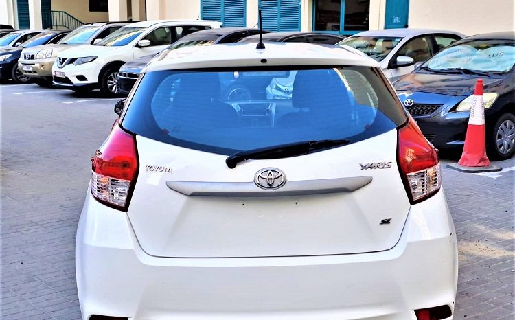 
								Used Cars 2015 Toyota Yaris full									